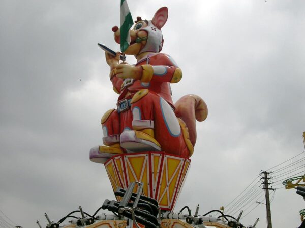 Figura de centro de atracción Canguro 6m Polifibra SG